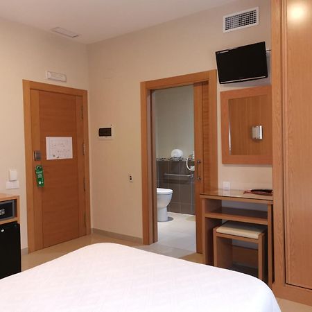 Hostal Acueducto Los Milagros Merida Bagian luar foto