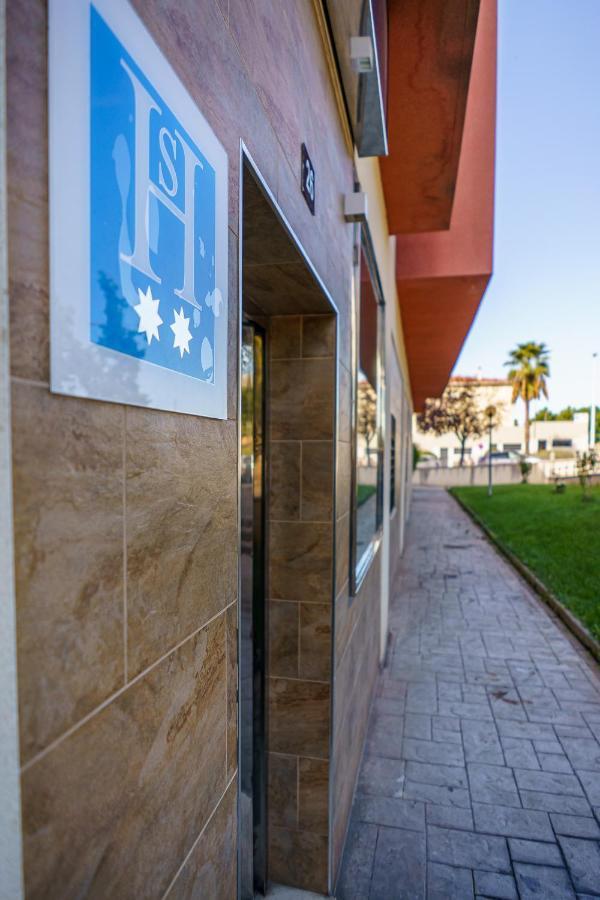 Hostal Acueducto Los Milagros Merida Bagian luar foto