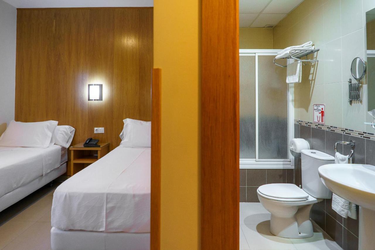 Hostal Acueducto Los Milagros Merida Ruang foto