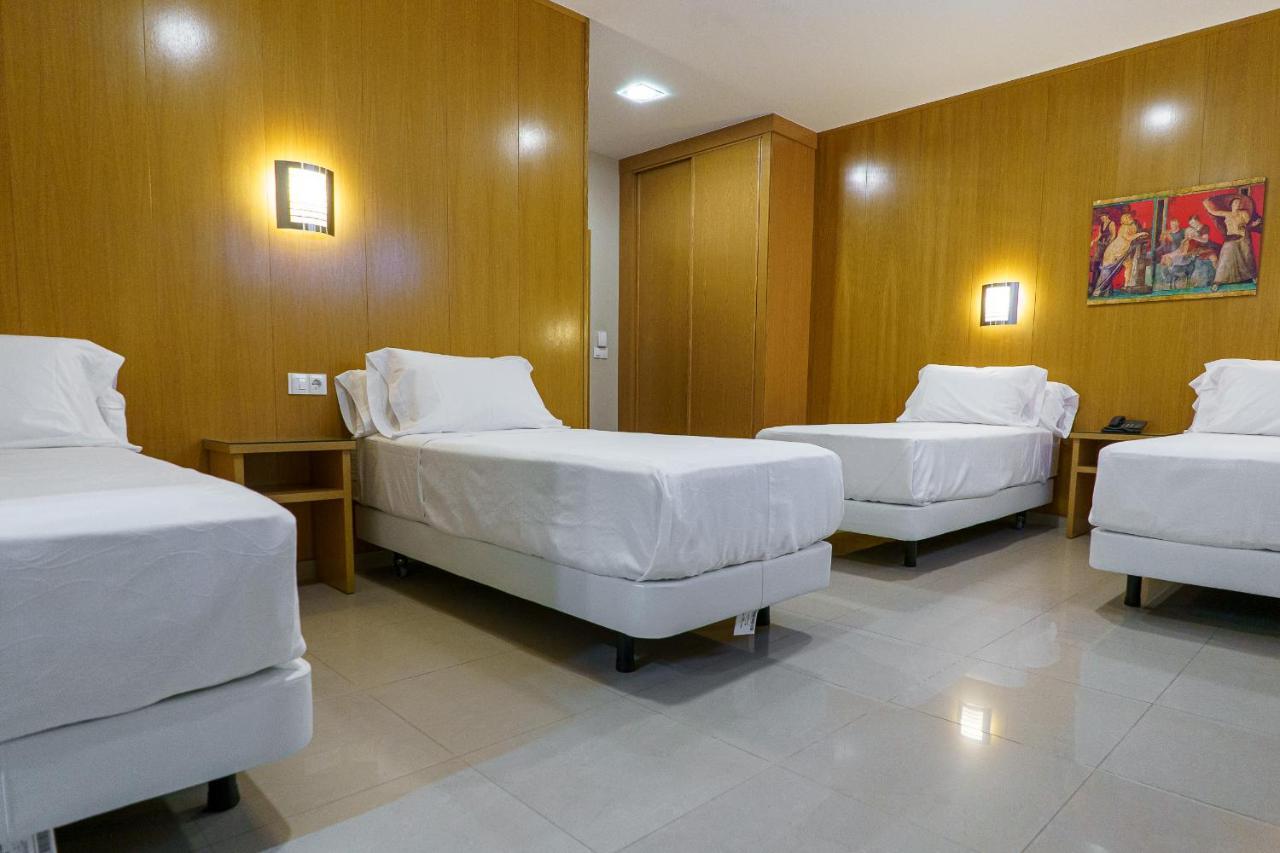 Hostal Acueducto Los Milagros Merida Bagian luar foto