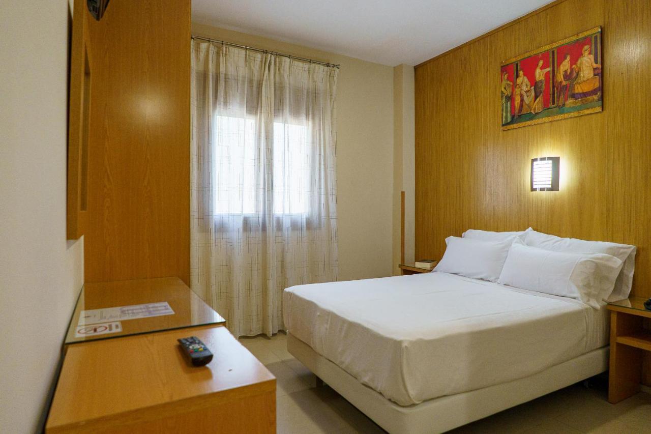 Hostal Acueducto Los Milagros Merida Bagian luar foto