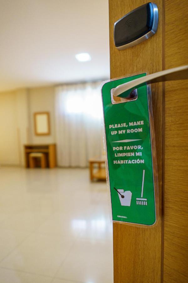 Hostal Acueducto Los Milagros Merida Bagian luar foto