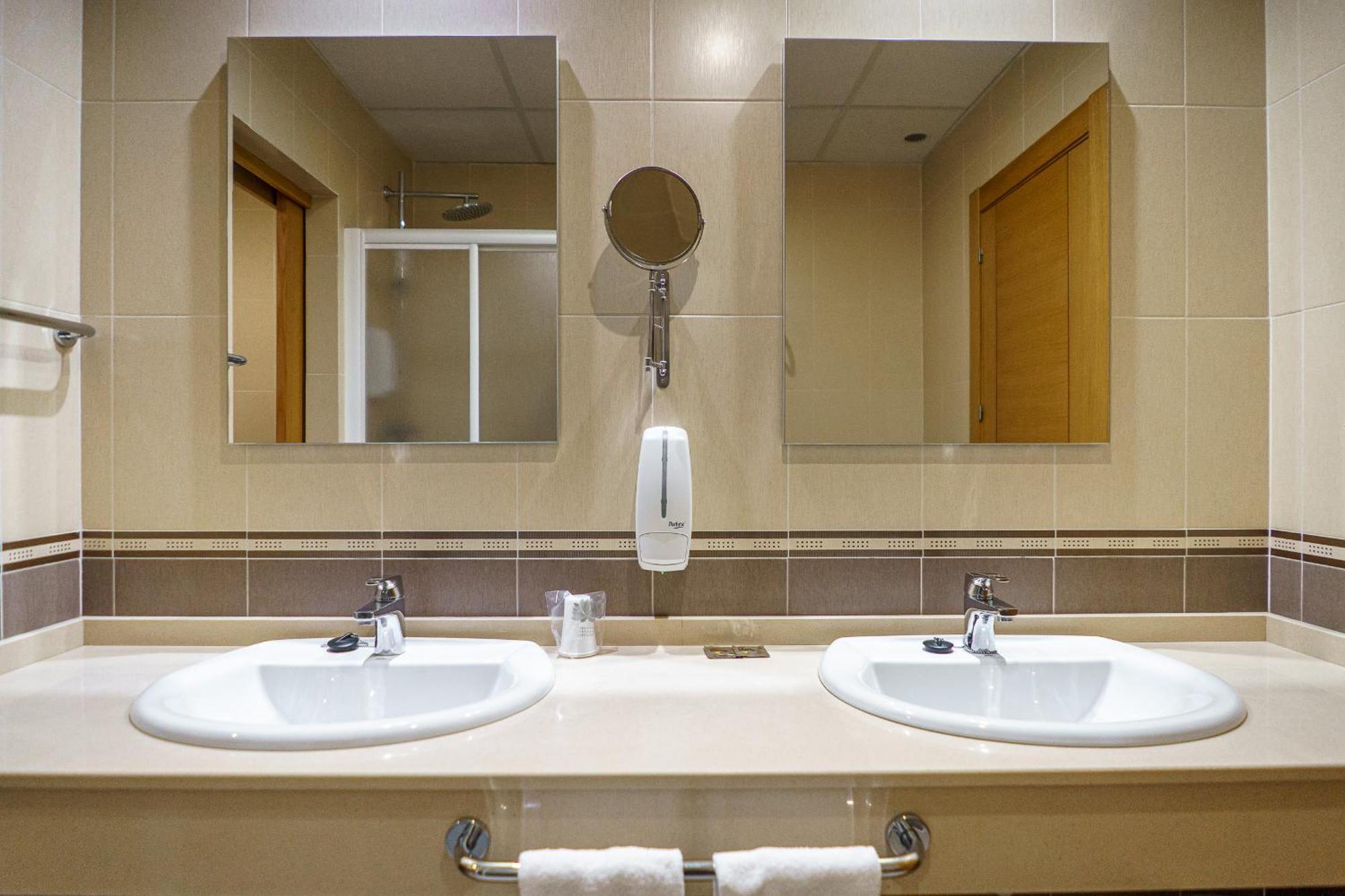 Hostal Acueducto Los Milagros Merida Bagian luar foto