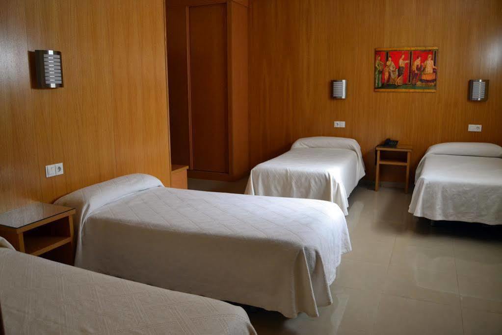Hostal Acueducto Los Milagros Merida Bagian luar foto